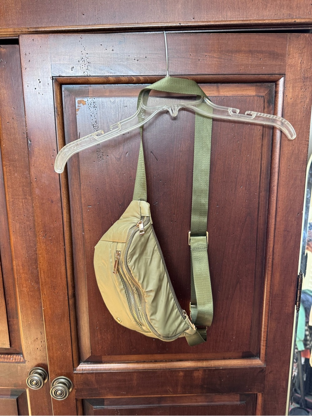 Savvi, Olive Green Crossbody puffy Sling Bag
